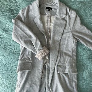 Woman’s knit blazer Medium